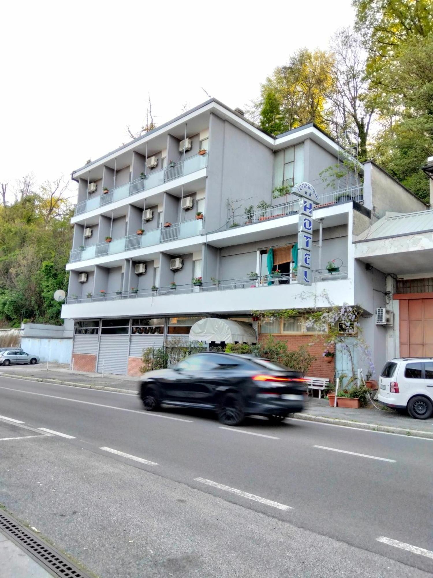 Hotel Lombardia Seveso Екстериор снимка