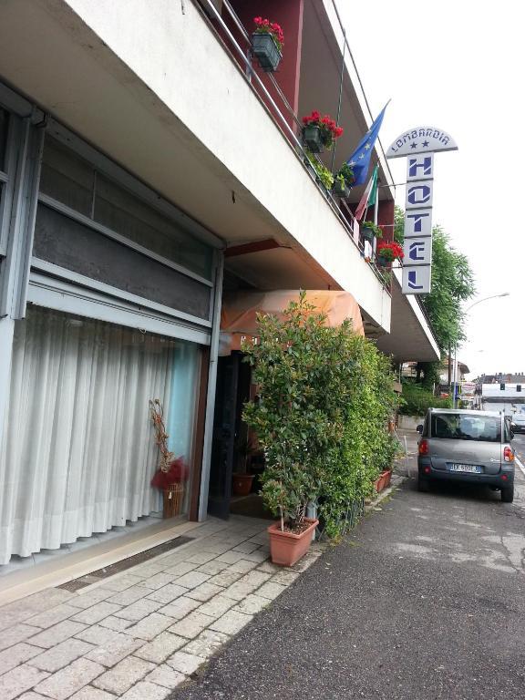 Hotel Lombardia Seveso Стая снимка